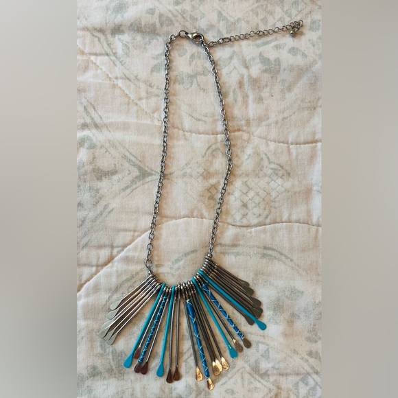 VINTAGE RARE Navajo Native Sterling Silver and Turquoise Tribal/necklace - Picture 2 of 3